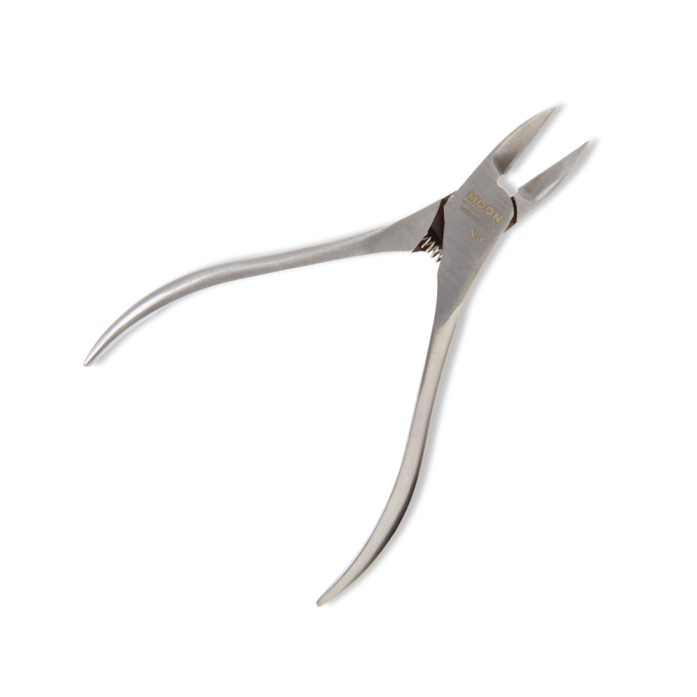 MOON COLLECTION_Cuticle Nipper with Black case_Cosmetic World