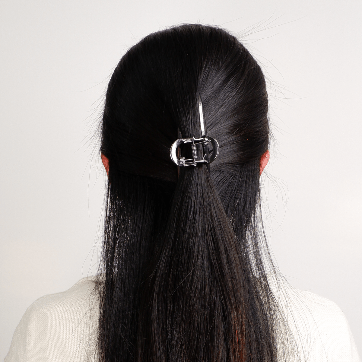 Cosmetic World_Metal Hair Clip_Cosmetic World