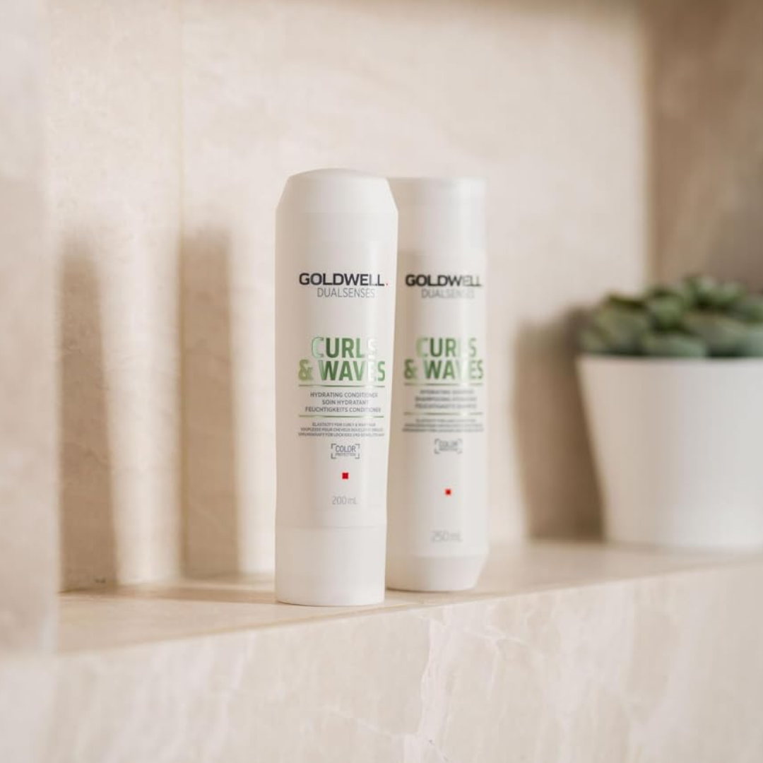 Увлажняющий шампунь Dualsenses Curls & Waves