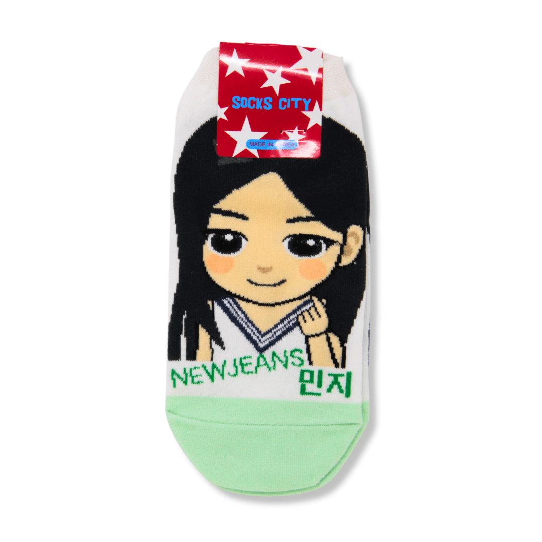 COSMETIC WORLD_New Jeans Character Ankle Socks_Cosmetic World
