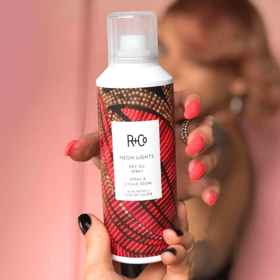 R+Co_Neon Lights Dry Oil Spray_Cosmetic World