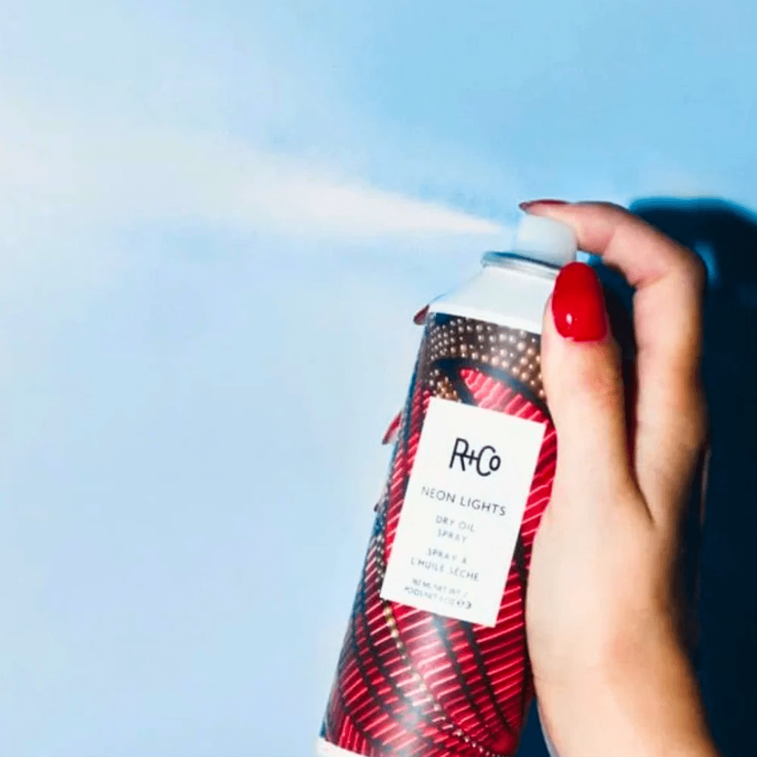 R+CO_Neon Lights Dry Oil Spray_Cosmetic World