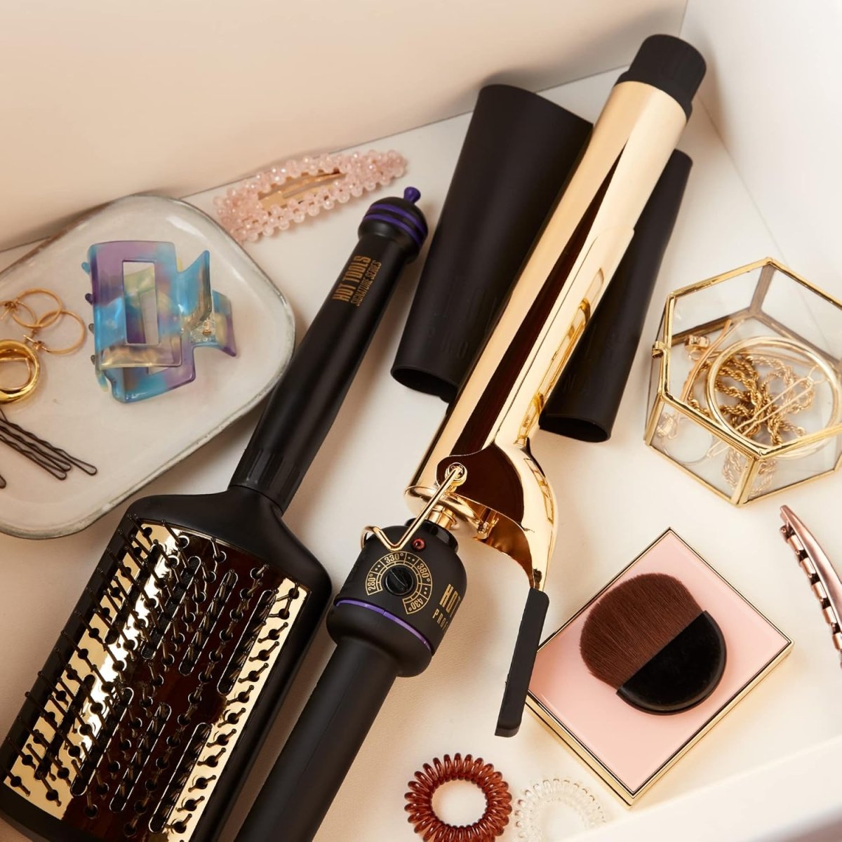 HOT TOOLS_Salon Curling Iron / Wand - Extra Long Barrel for Perfect, Long - Lasting Curls_Cosmetic World