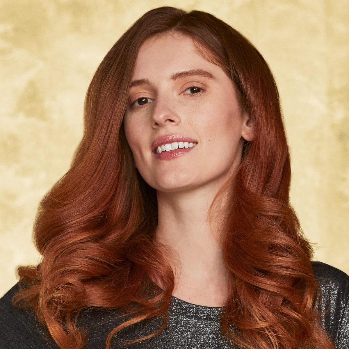 HOT TOOLS_Salon Curling Iron / Wand - Extra Long Barrel for Perfect, Long - Lasting Curls_Cosmetic World