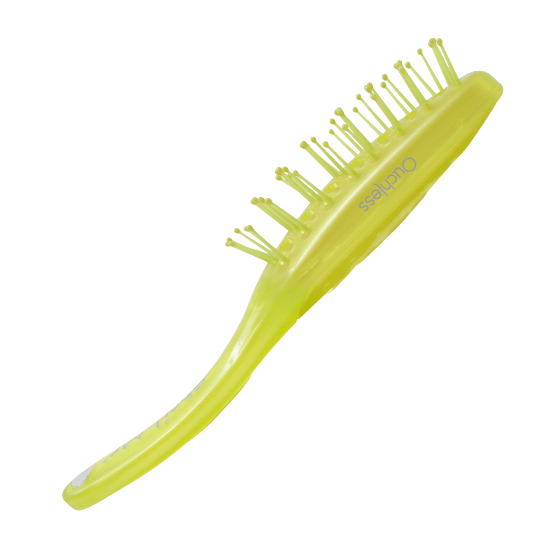Tigi - BedHead_Spoil Me Ouchless Green Vent Brush_Cosmetic World